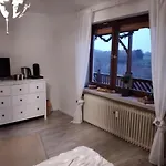 Breakfast In Bed Hörschhausen