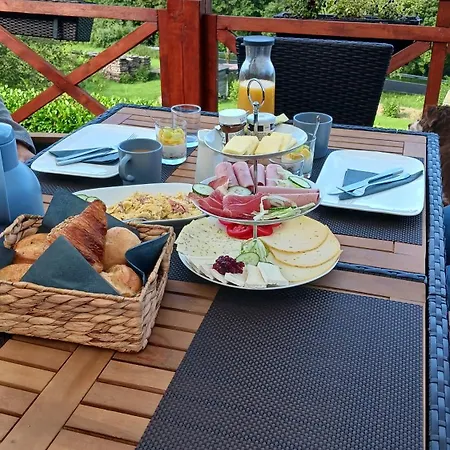 Breakfast In Bed Bed & Breakfast *