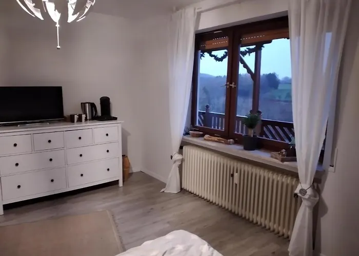 Breakfast In Bed Hörschhausen